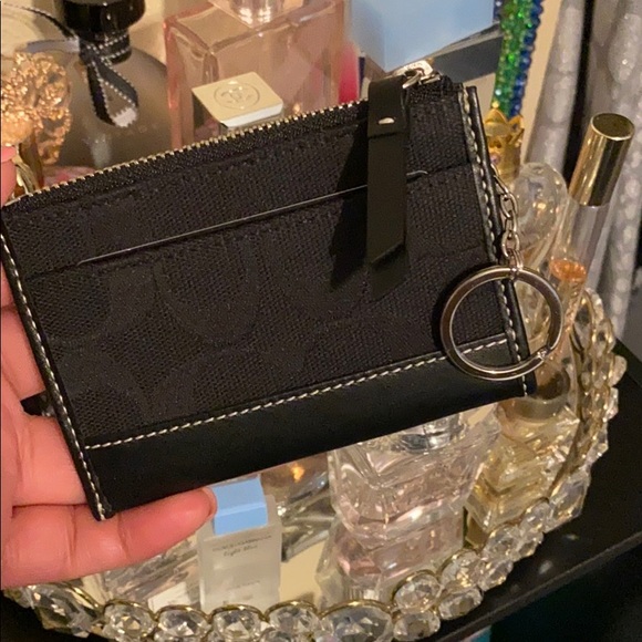 Coach Key Holder. - Picture 2 of 3